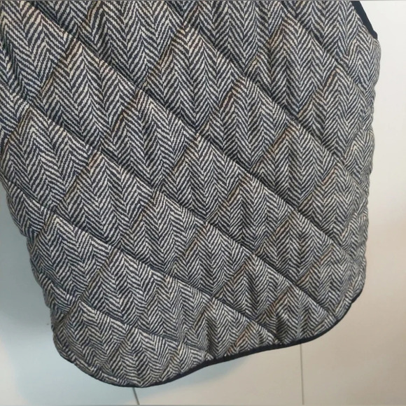 J.Crew The look for less! Herringbone zip up vest & jeweled Rhinestone top Small - Picture 5 of 7